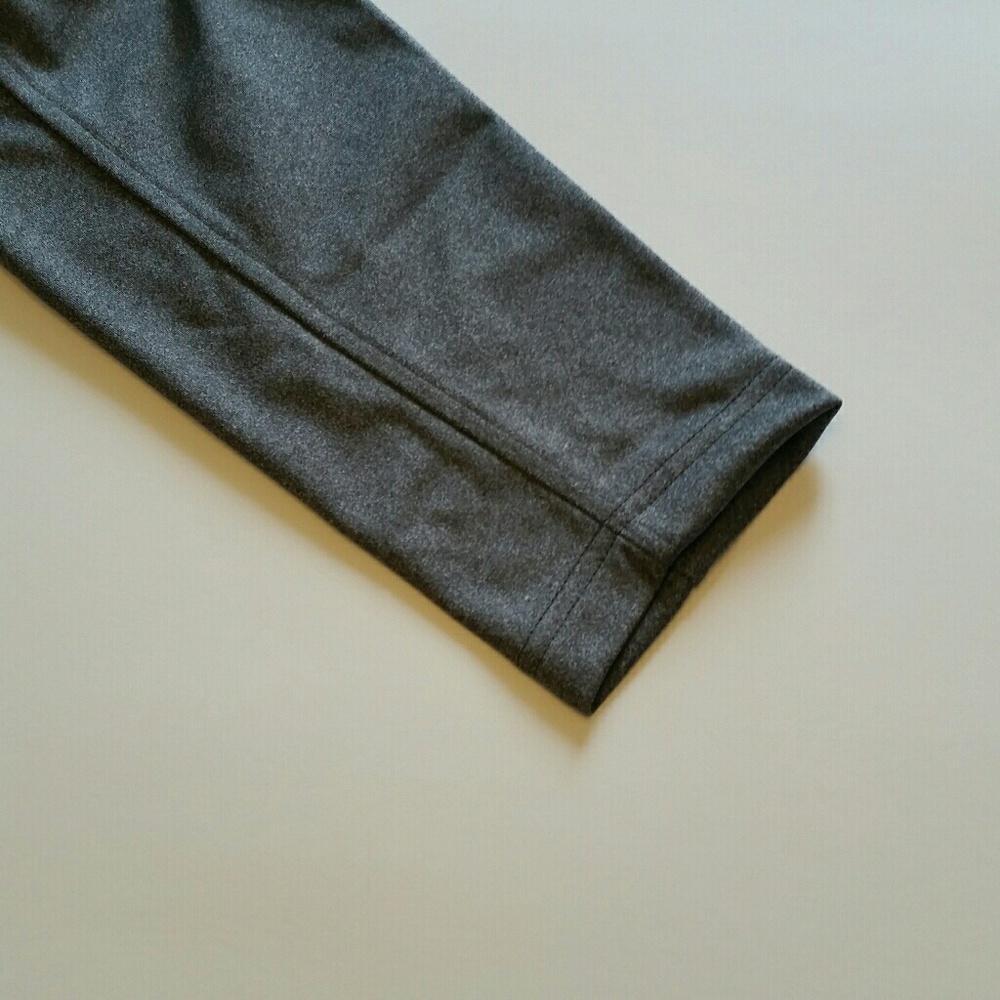 NEW Men's The North Face 100 Cinder Quarter Zip - Picture 5 of 5